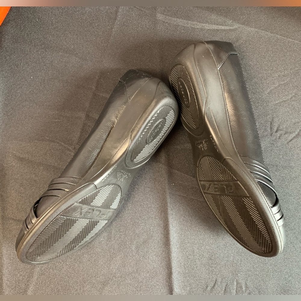 Life Stride Women’s Shoes Black Like New Shock absorption Soft System - Picture 3 of 4